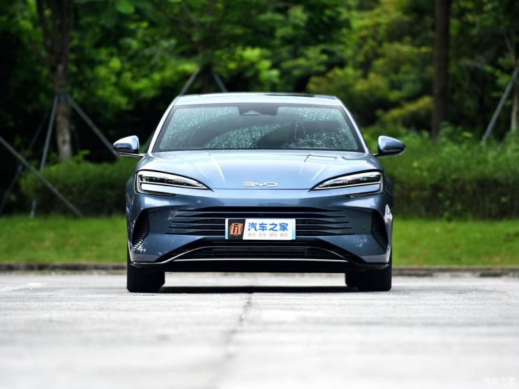 比亞迪 海豹 2023款 DM-i 1.5T 121km 旗艦型