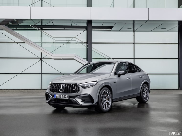 梅賽德斯-AMG 奔馳GLC轎跑 AMG 2023款 AMG GLC 63 S 4MATIC+  轎跑SUV