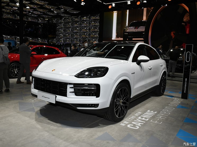 保時(shí)捷 Cayenne新能源 2024款 Cayenne E-Hybrid Coupé 2.0T