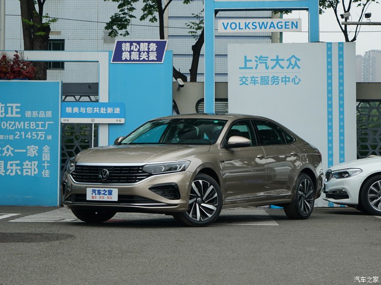 上汽大眾 帕薩特 2023款 改款 330TSI 豪華版
