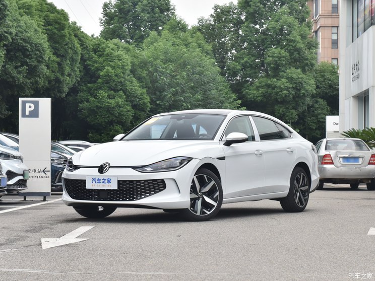 上汽大眾 凌渡 2024款 凌渡L 280TSI DSG超辣旗艦版