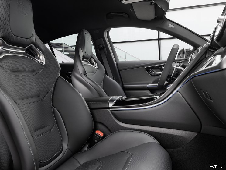 梅賽德斯-AMG 奔馳GLC轎跑 AMG 2023款 AMG GLC 63 S 4MATIC+  轎跑SUV