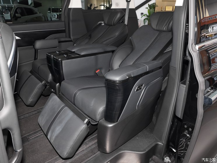 長城汽車 高山DHT-PHEV 2023款 高配型