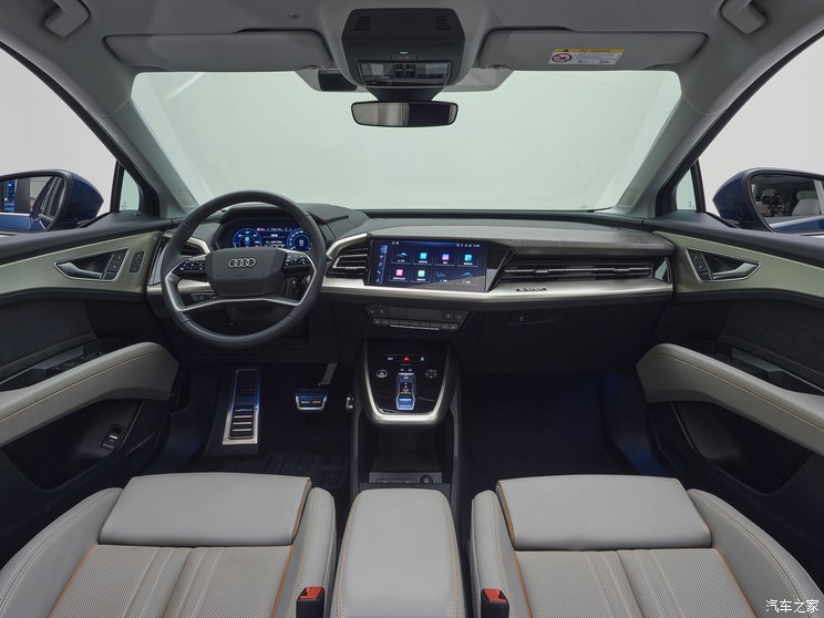 上汽奧迪 奧迪Q5 e-tron 2022款 50 e-tron quattro 榮耀型 錦衣套裝