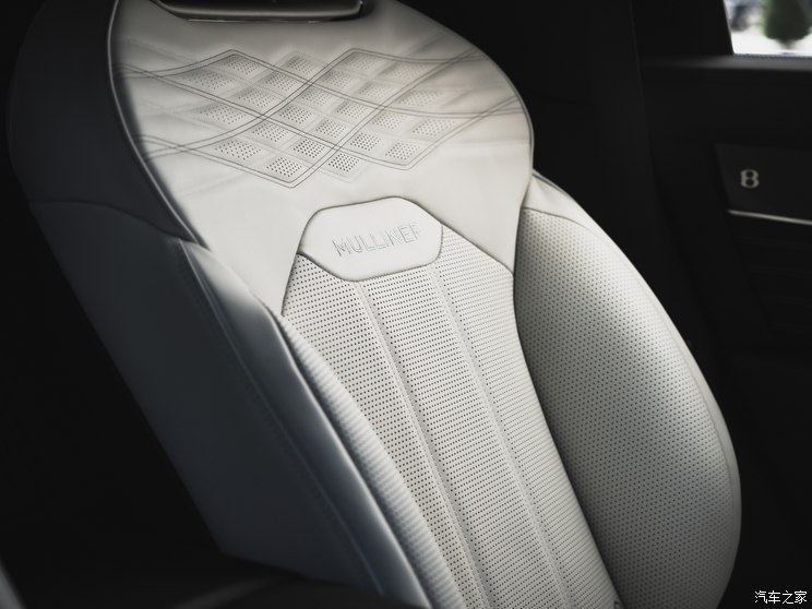 賓利 添越 2023款 4.0T V8 長軸距MULLINER版