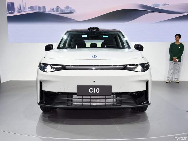 零跑汽車 零跑C10 2024款 增程 基本型