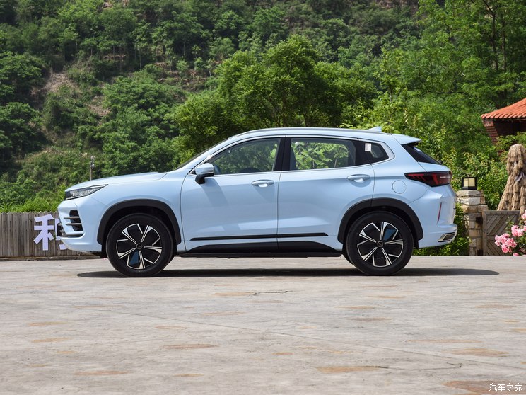 星途 星途追風(fēng)PHEV 2023款 1.5TCI-DHT 80KM乘風(fēng)起版