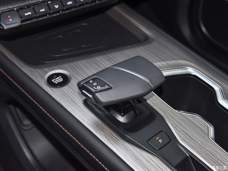 長(zhǎng)安汽車(chē) 長(zhǎng)安X7 PLUS 2024款 基本型