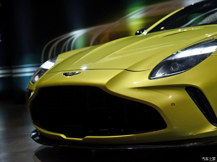 阿斯頓?馬丁 V8 Vantage 2024款 4.0T V8 Coupe