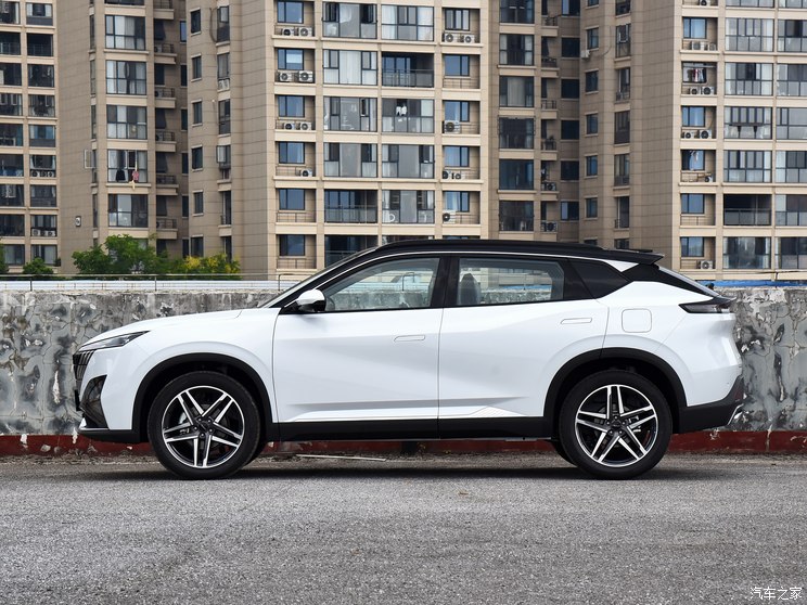 東風乘用車 皓瀚 2023款 DH-i 1.5T 尊貴版