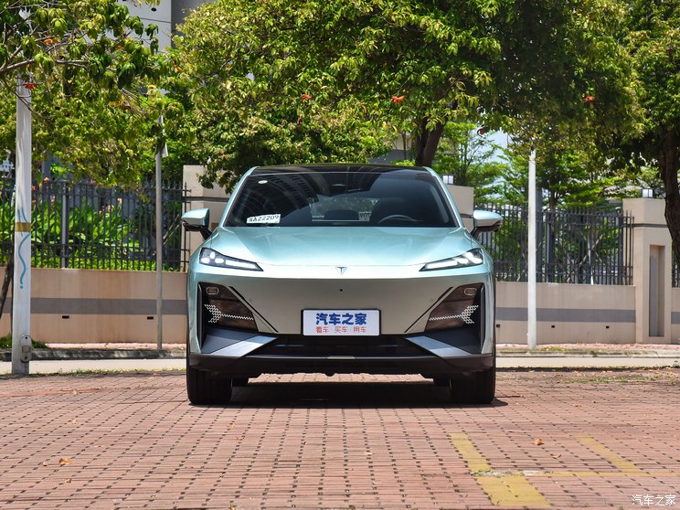 深藍(lán)汽車(chē) 深藍(lán)S7 2023款 200Max增程版