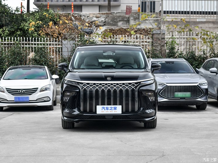 東風風行 星海V9 2024款 PHEV 200km 尊享型