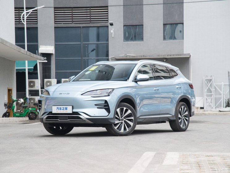 比亞迪 宋PLUS新能源 2024款 榮耀版 EV 520km 豪華型