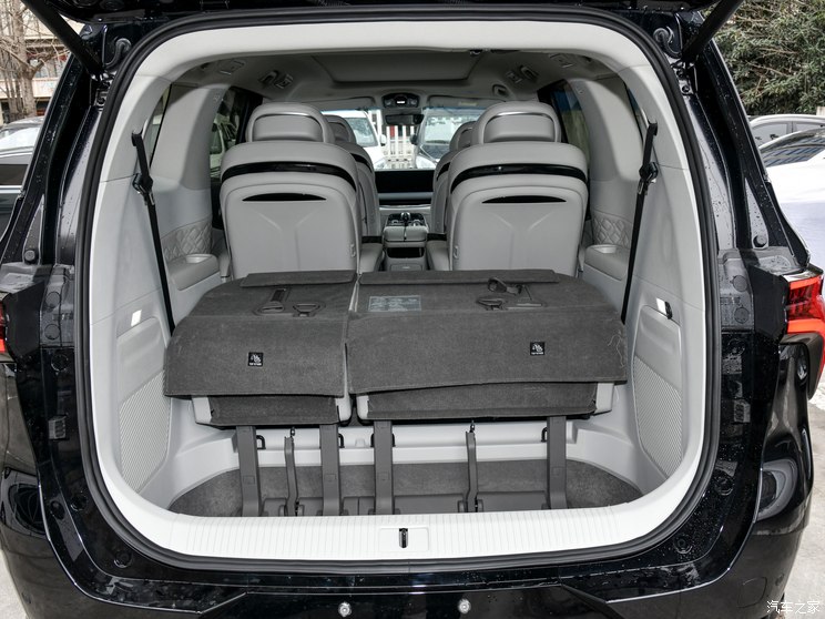 東風風行 星海V9 2024款 PHEV 200km 尊享型