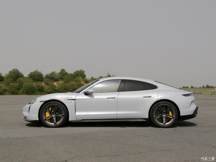 保時捷 Taycan 2024款 Taycan Turbo S