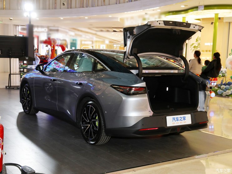 北汽新能源 極狐 阿爾法S5 2024款 單電機 185kW