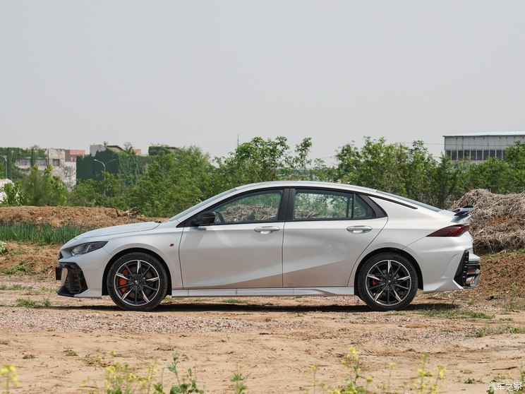 廣汽乘用車 影豹 2024款 400T 自動 R PRO版