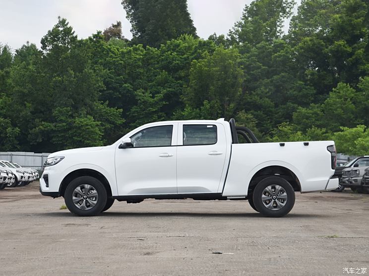 長(zhǎng)城汽車(chē) 炮 2024款 2.4T商用版自動(dòng)柴油四驅(qū)精英型